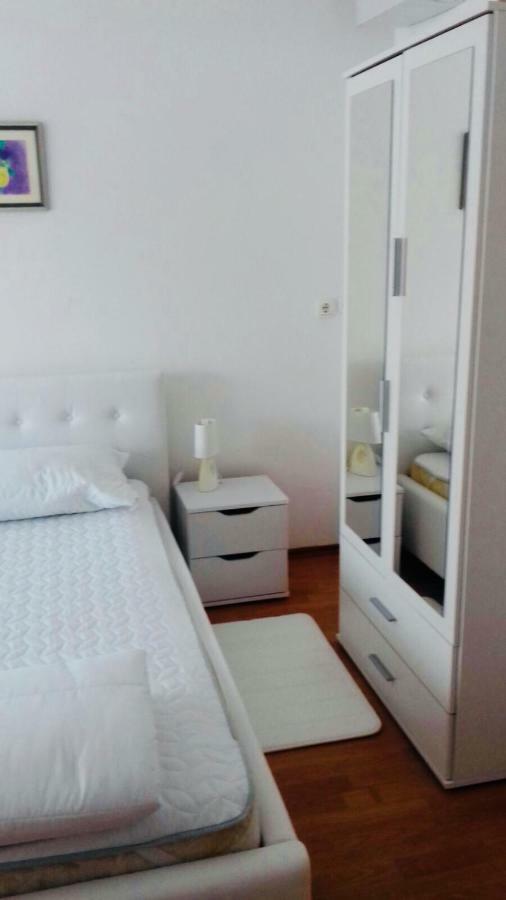 Apartment Zvecaj Ðakovo Exterior foto